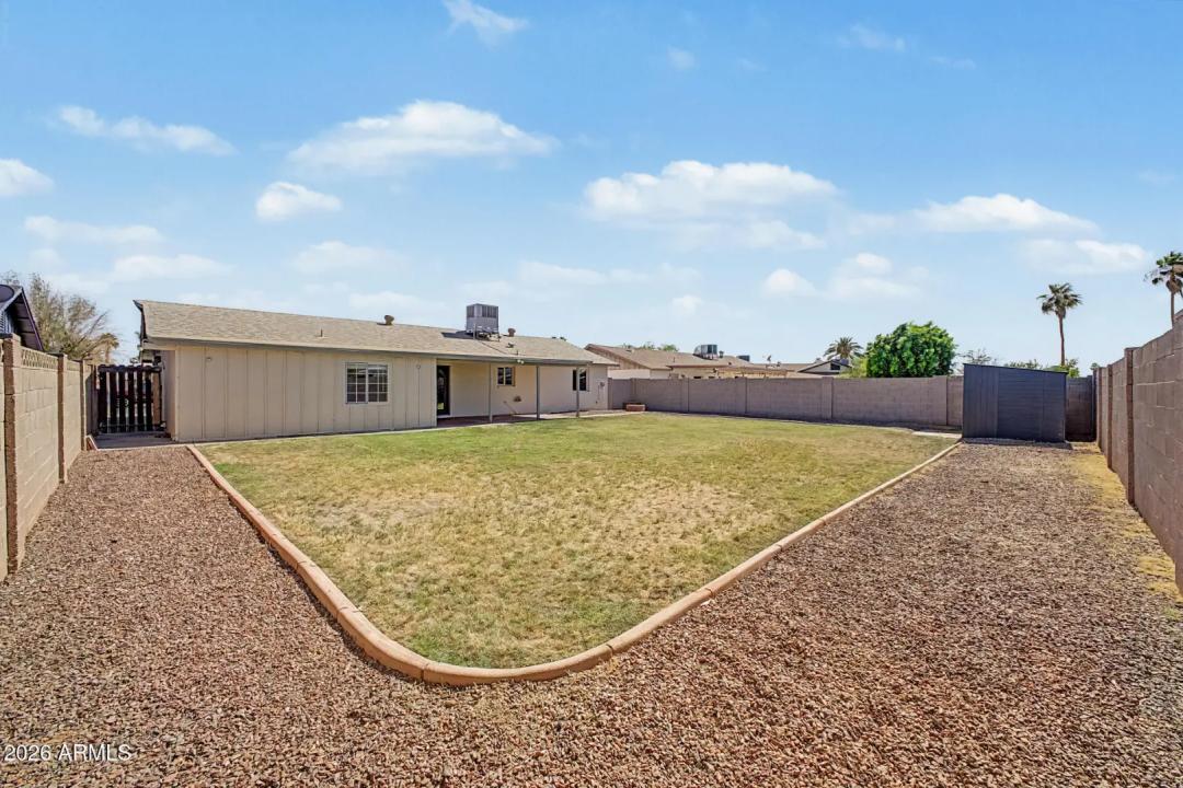 Real Estate Picture 27