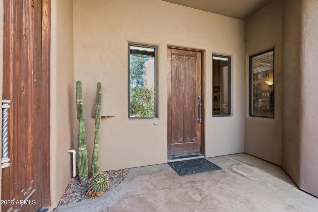 Real Estate Picture 10