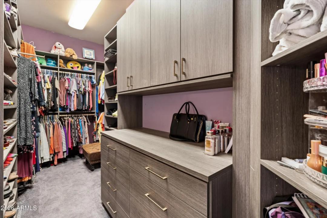 Real Estate Picture 22