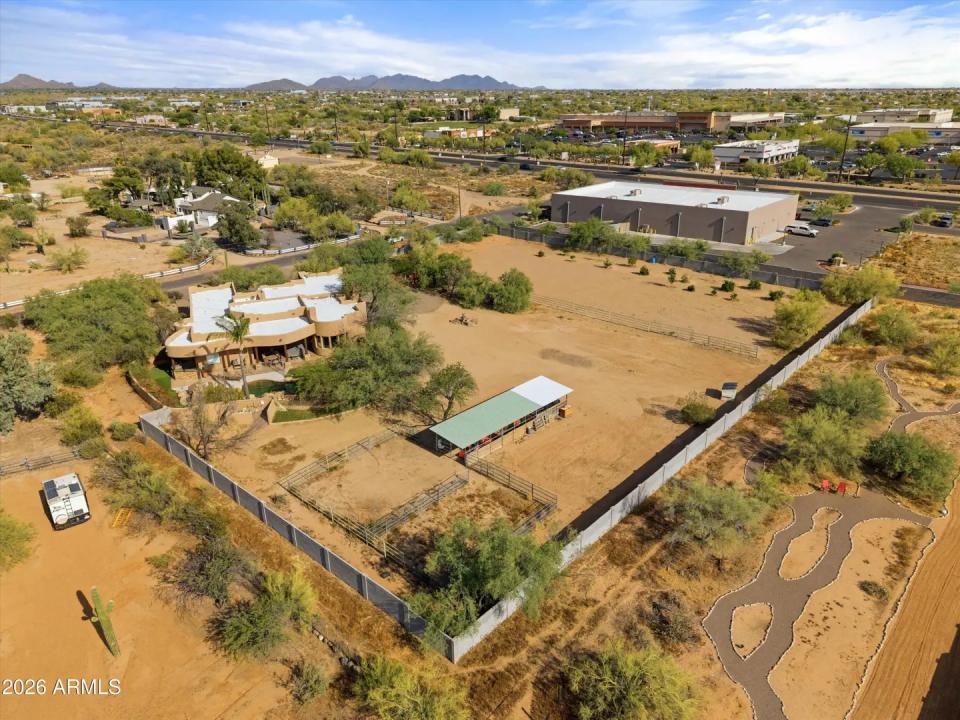 Real Estate Picture 48