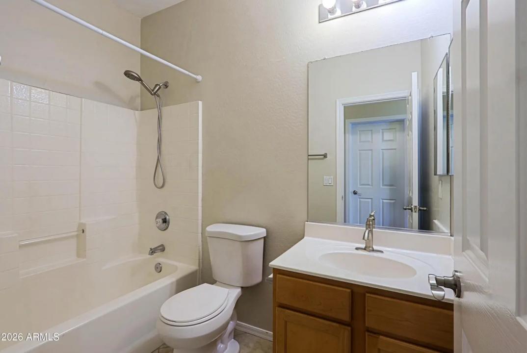 Real Estate Picture 19