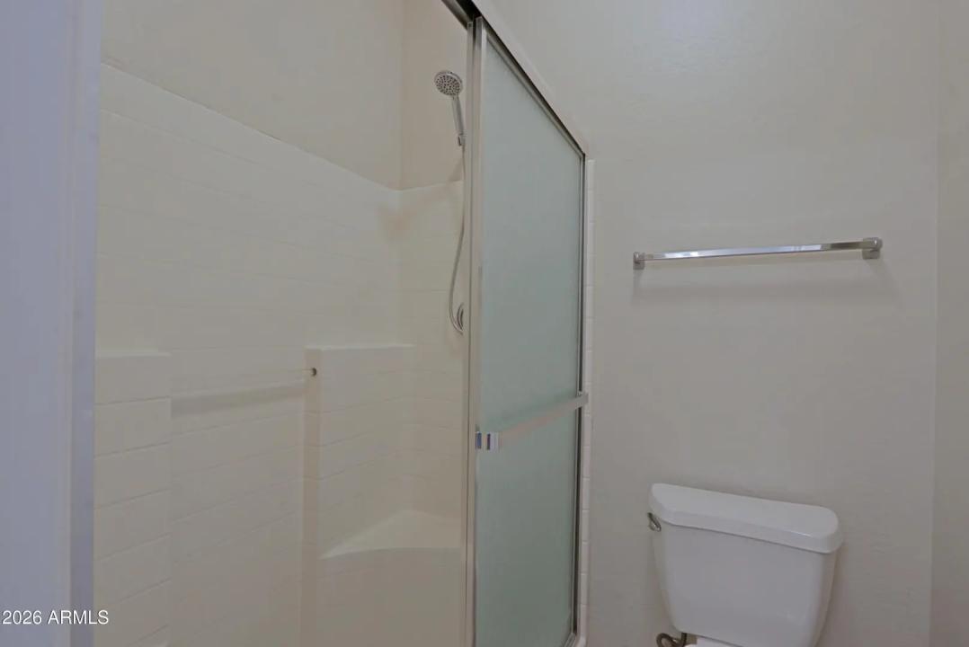Real Estate Picture 15