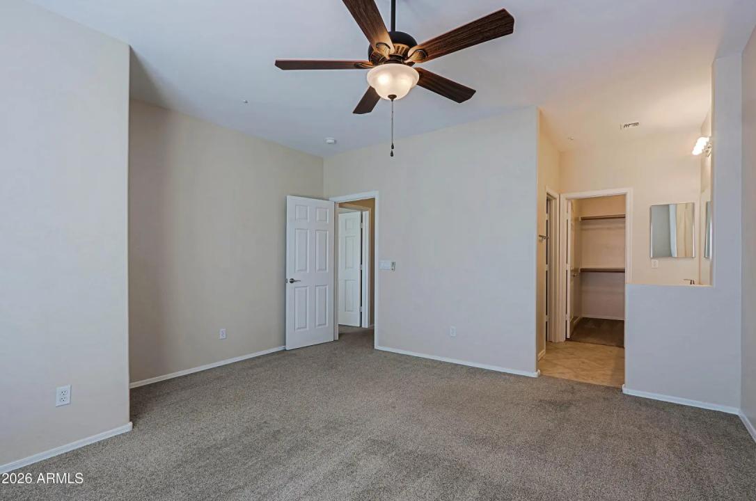 Real Estate Picture 16