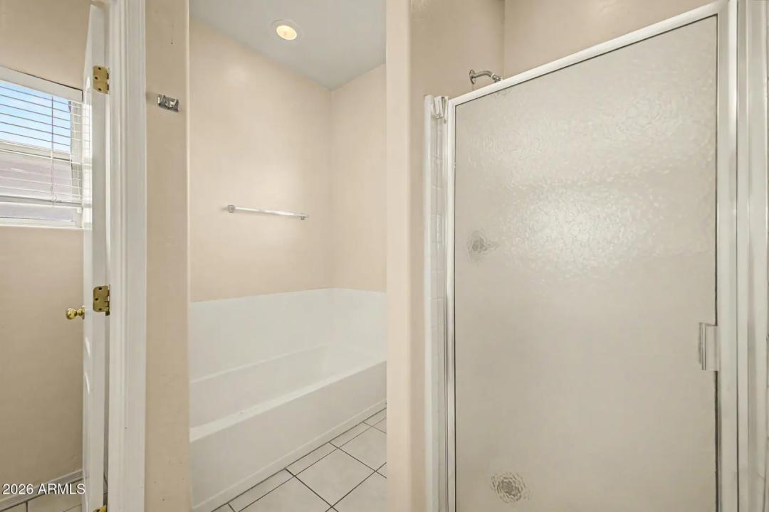 Real Estate Picture 18