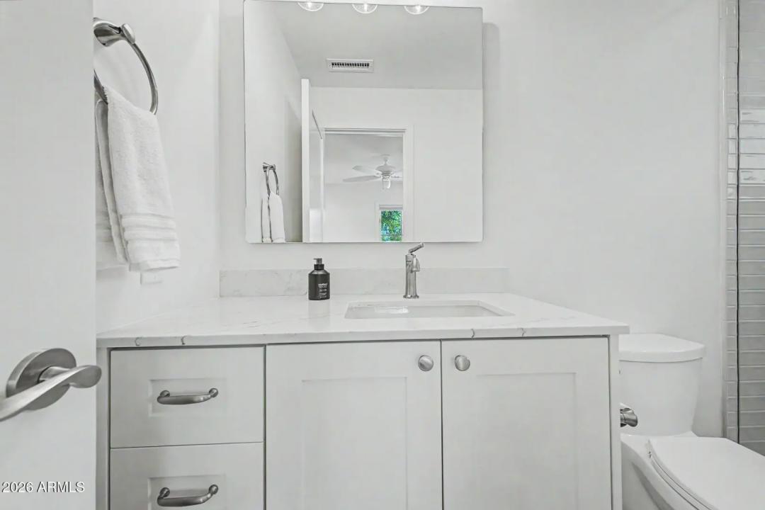 Real Estate Picture 26