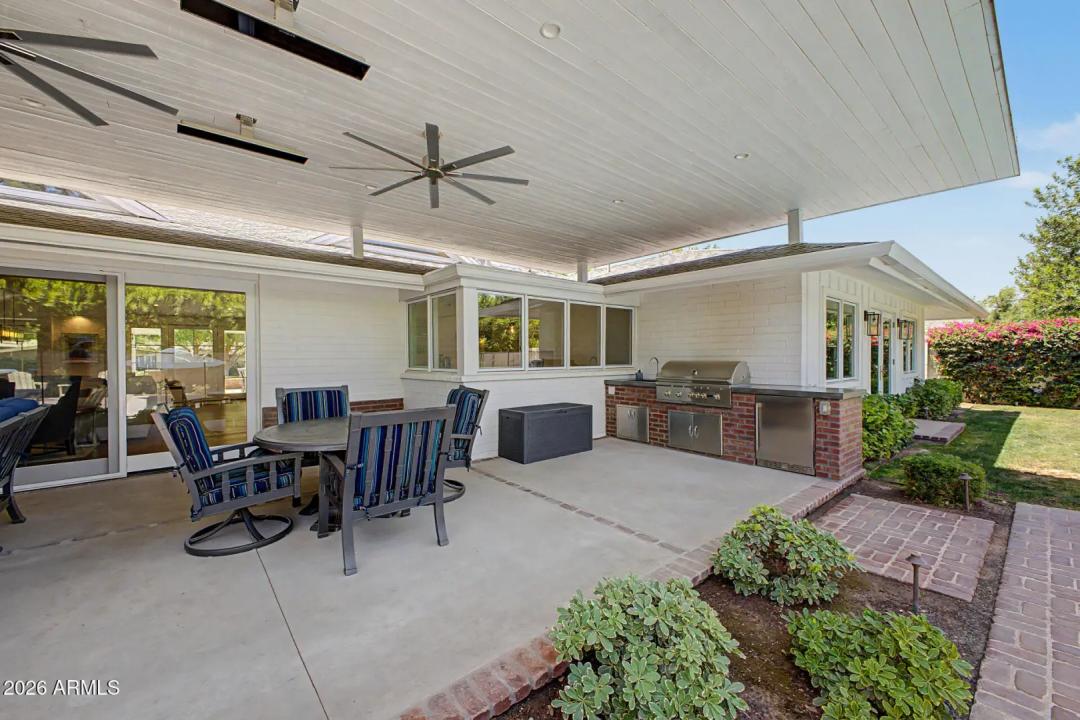 Real Estate Picture 37