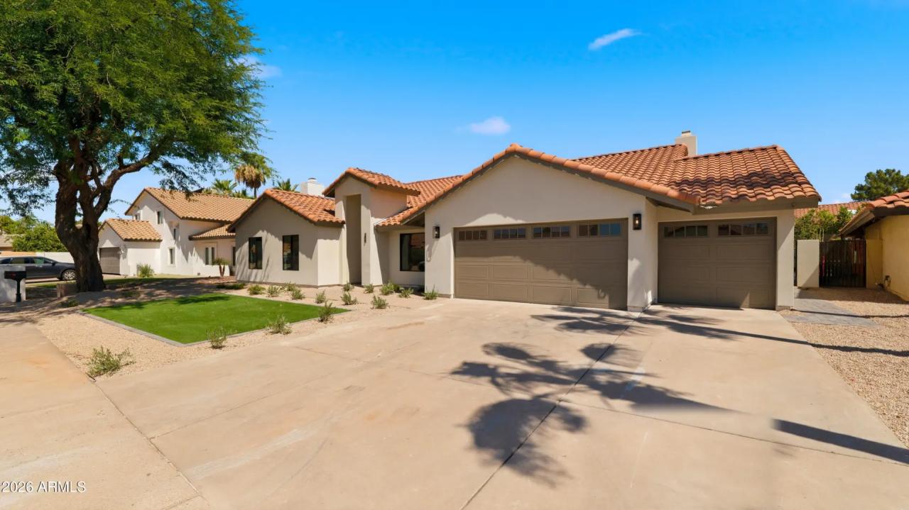 Real Estate Picture 16