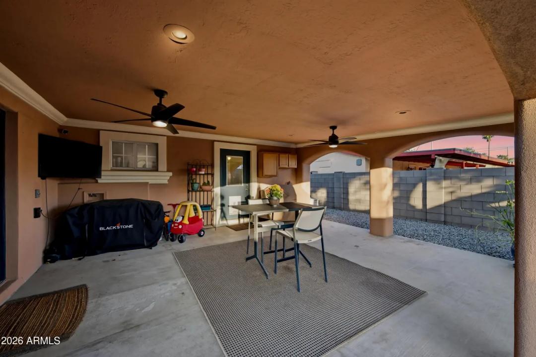 Real Estate Picture 21