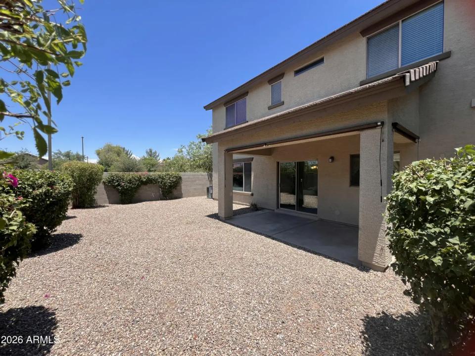 Real Estate Picture 6