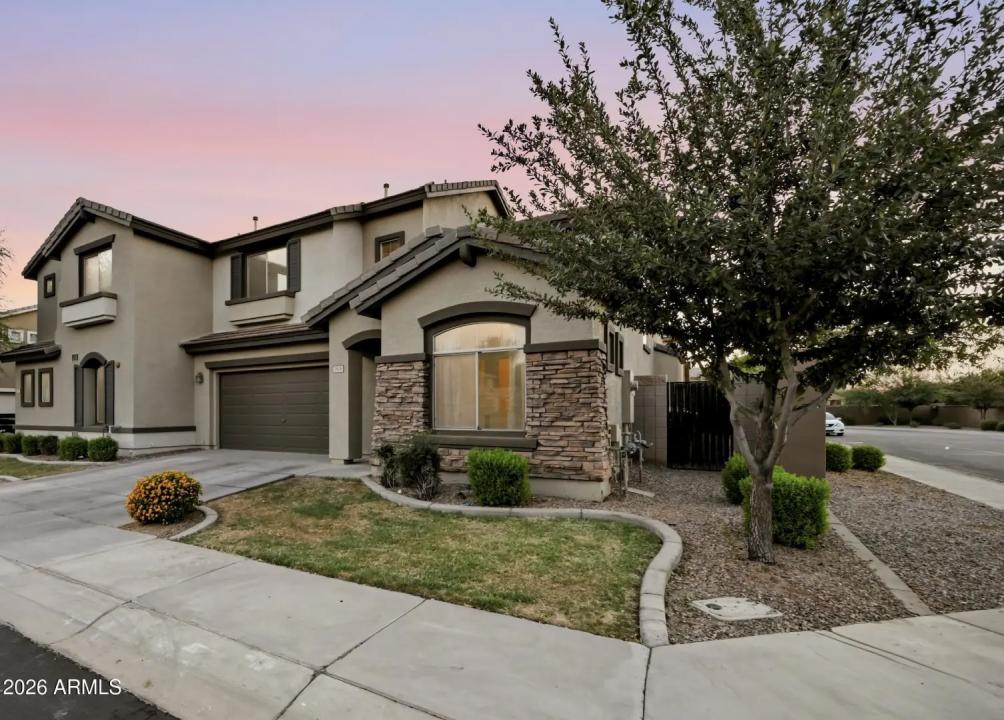Real Estate Picture 1