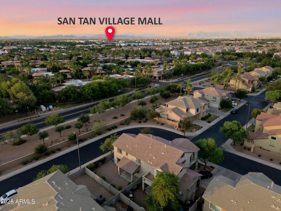 Real Estate Picture 20