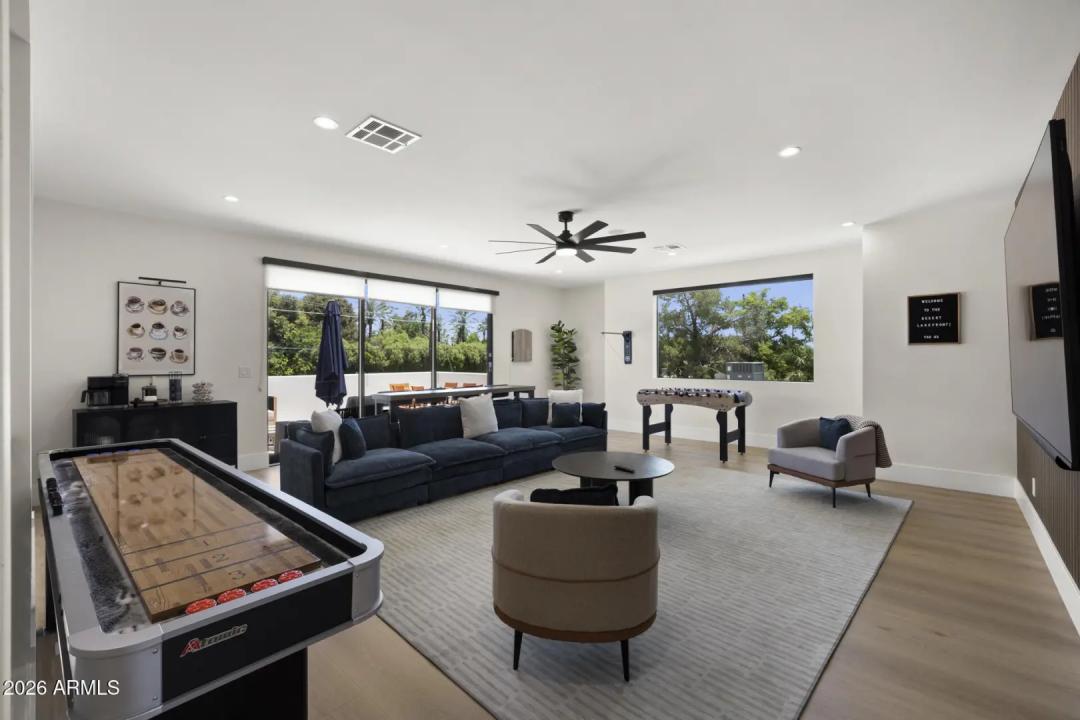 Real Estate Picture 34