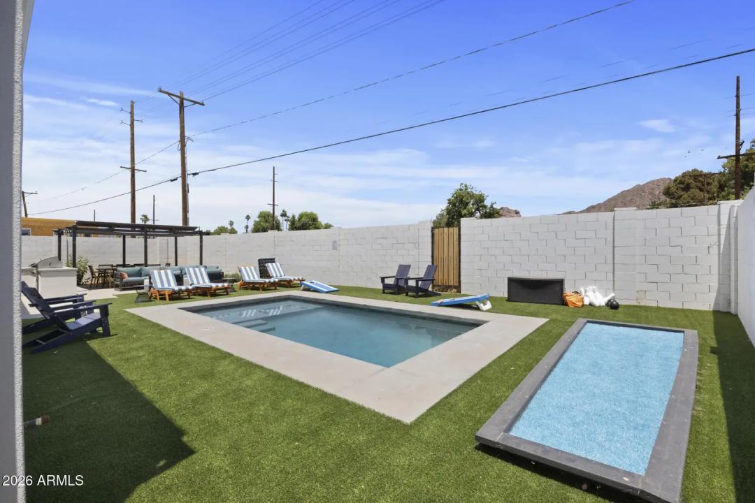 Real Estate Picture 55