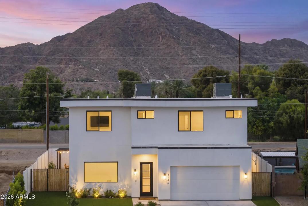 4546 E CAMPBELL Avenue Phoenix AZ 85018
