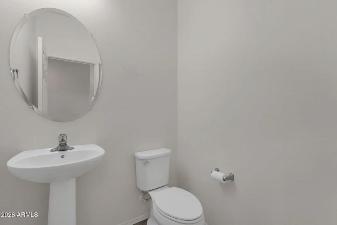 Real Estate Picture 10