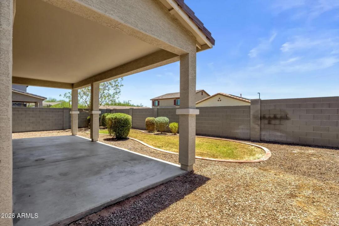Real Estate Picture 40