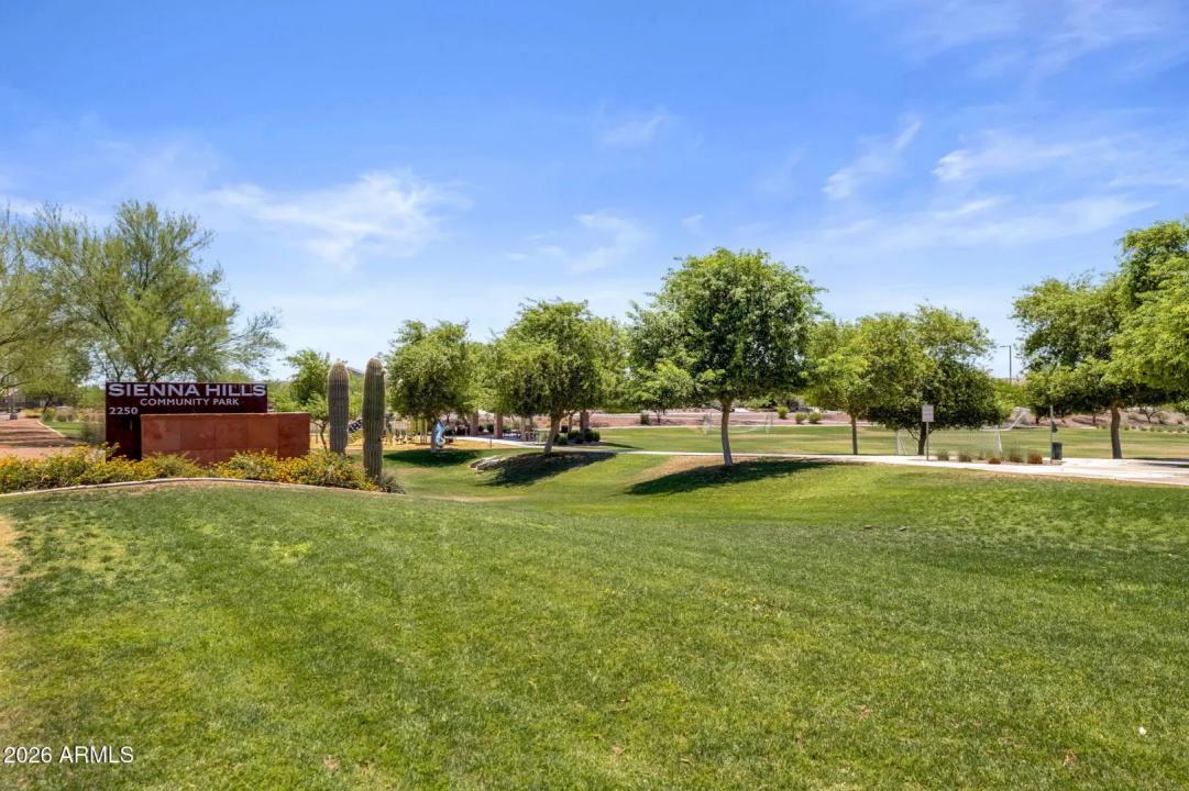Real Estate Picture 53