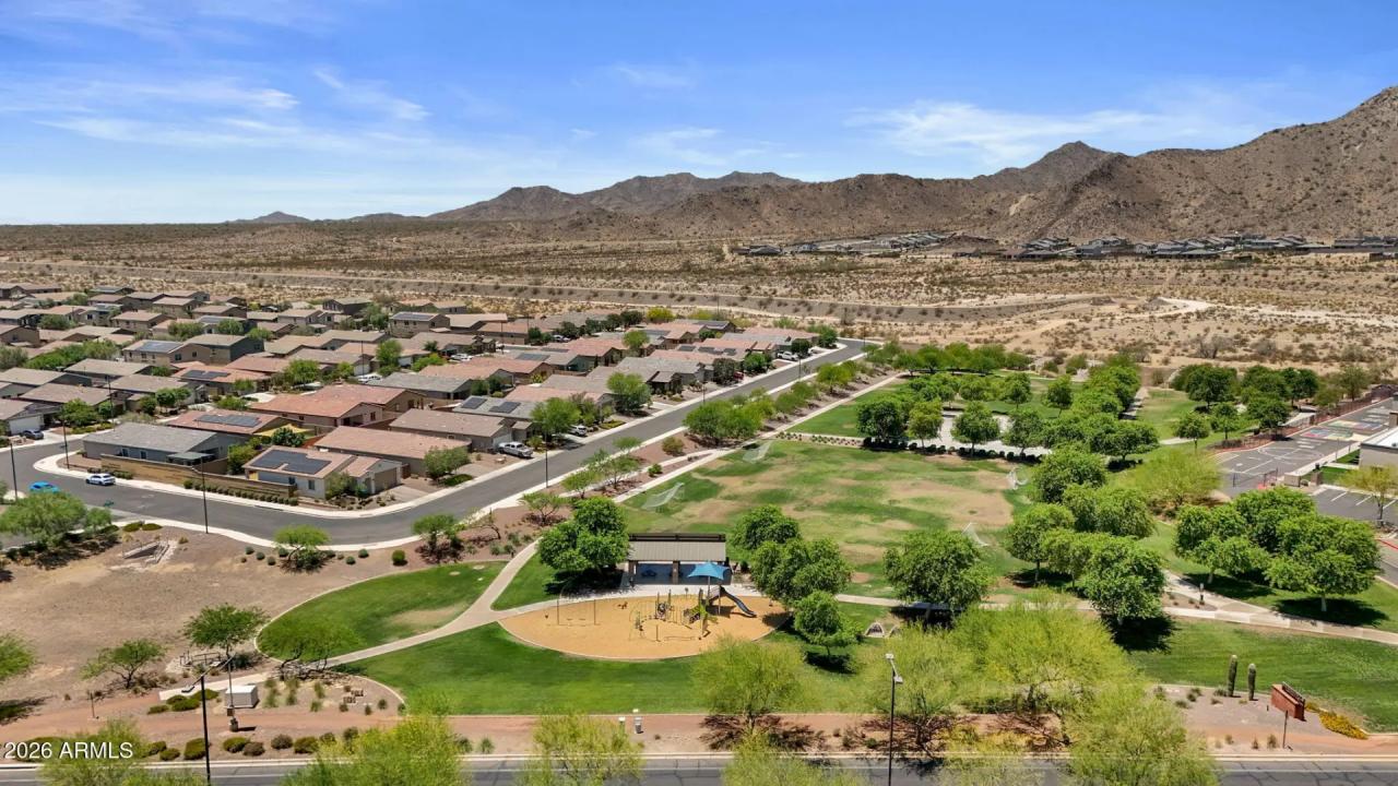 Real Estate Picture 55