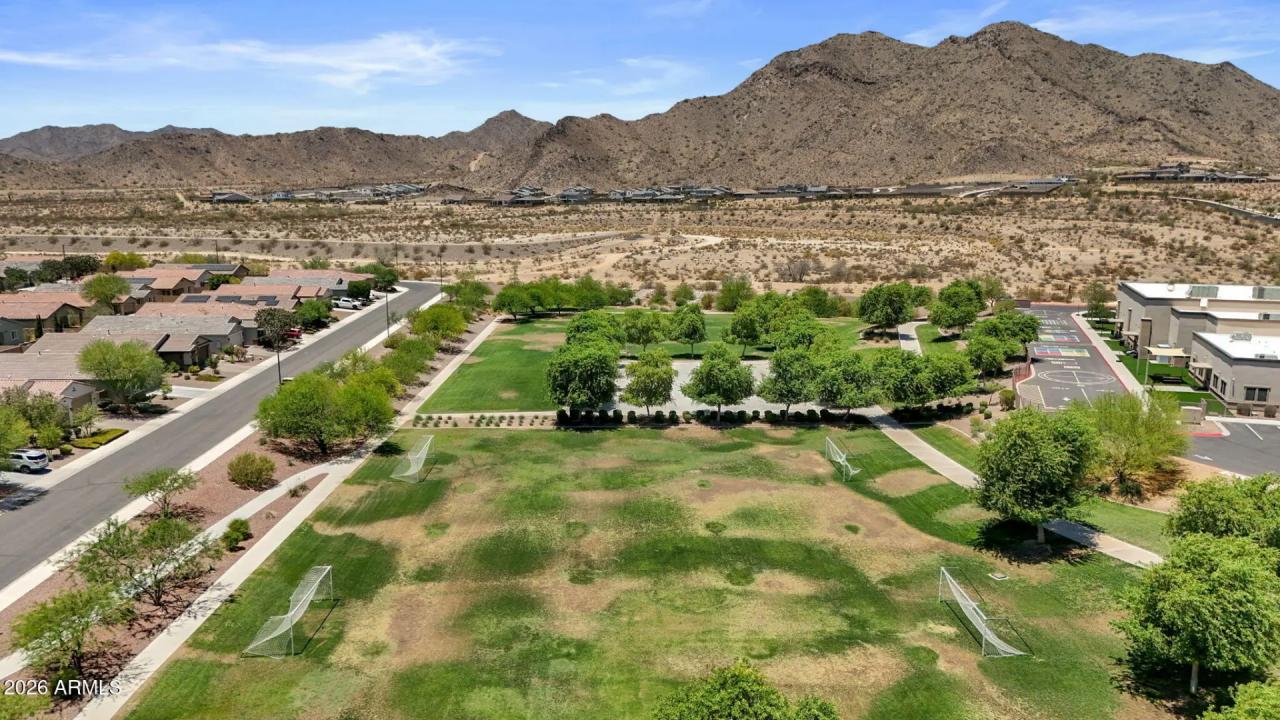 Real Estate Picture 56
