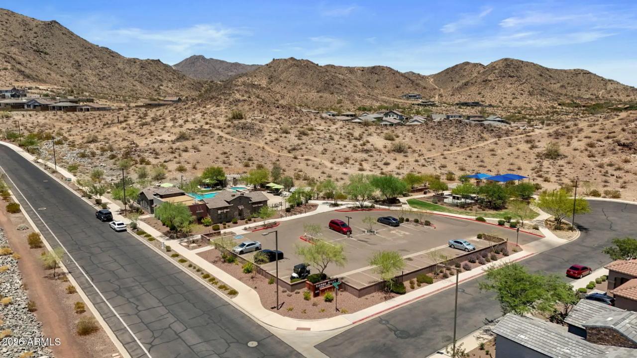 Real Estate Picture 66