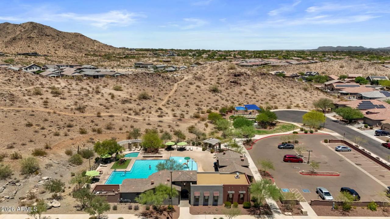 Real Estate Picture 74