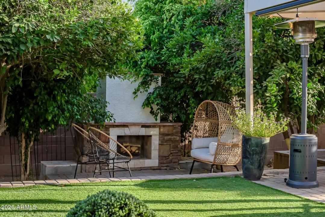 Real Estate Picture 64