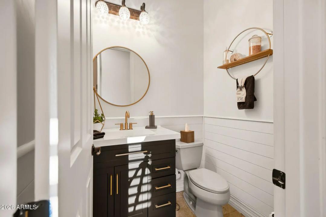 Real Estate Picture 53