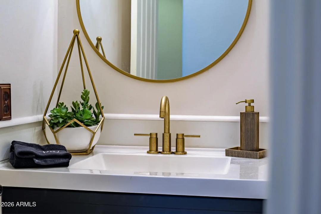Real Estate Picture 54