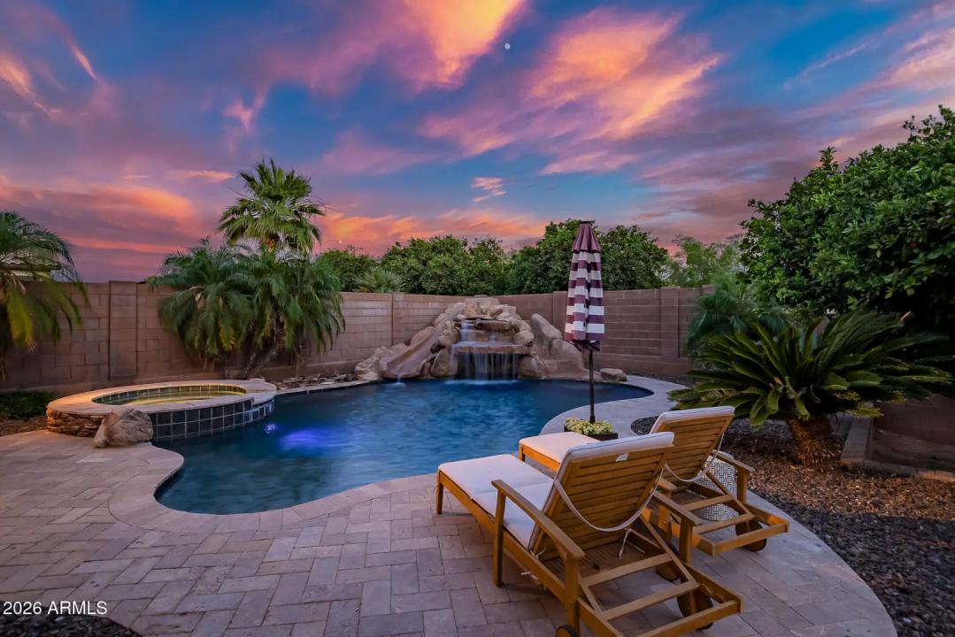 Real Estate Picture 1