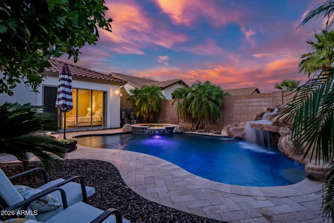 Real Estate Picture 40