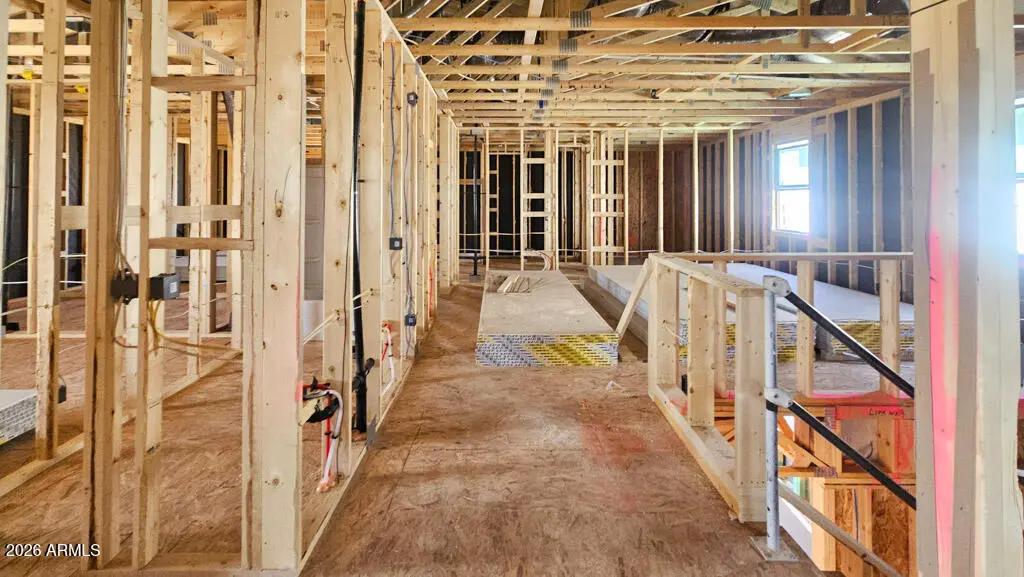 Real Estate Picture 4