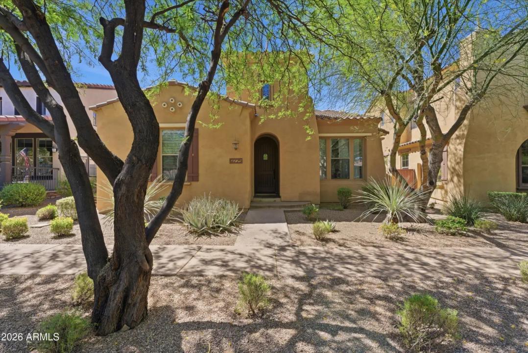 Real Estate Picture 2