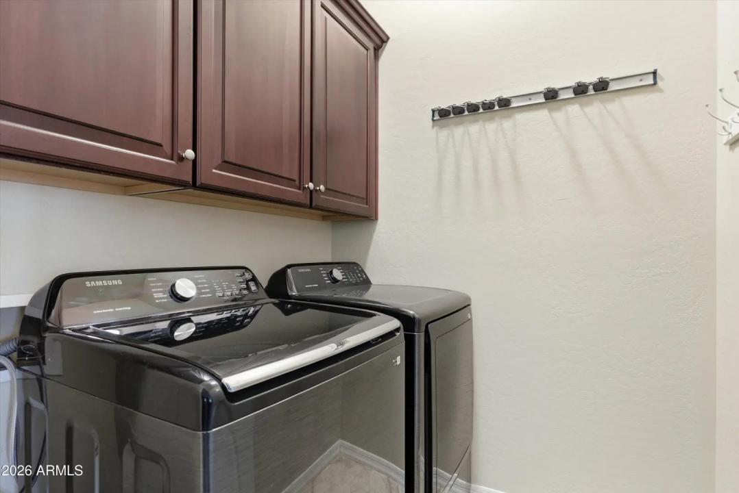 Real Estate Picture 22