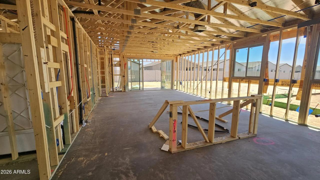 Real Estate Picture 3