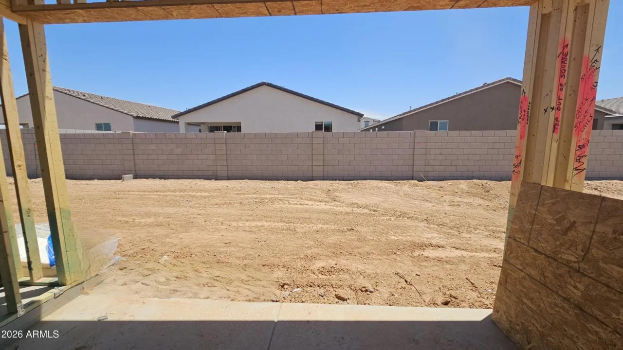 Real Estate Picture 5