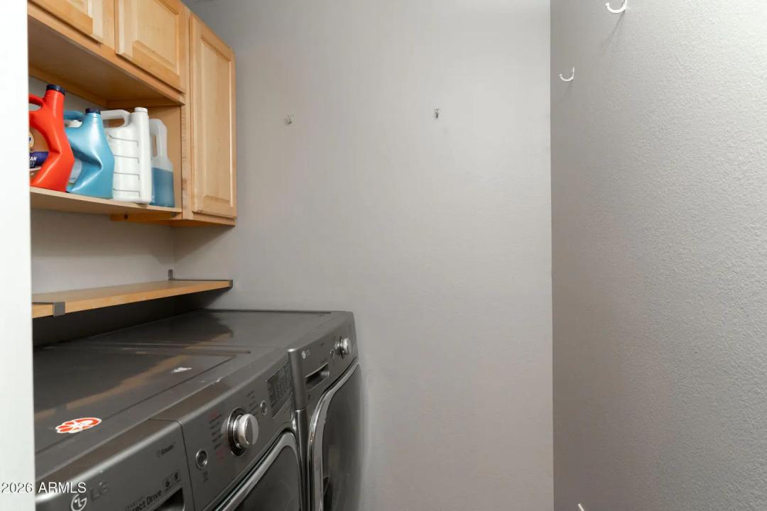 Real Estate Picture 22