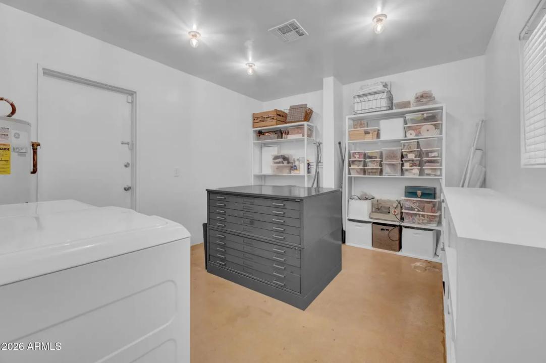 Real Estate Picture 21