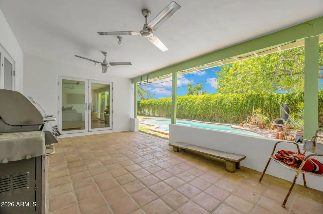 Real Estate Picture 29