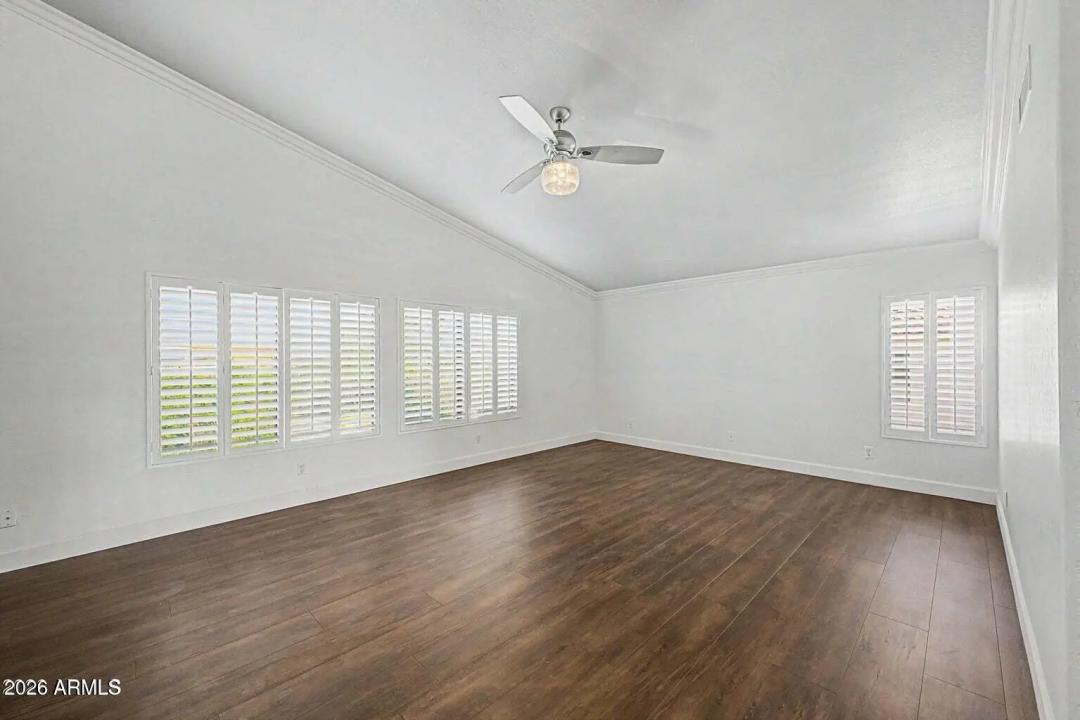 Real Estate Picture 29