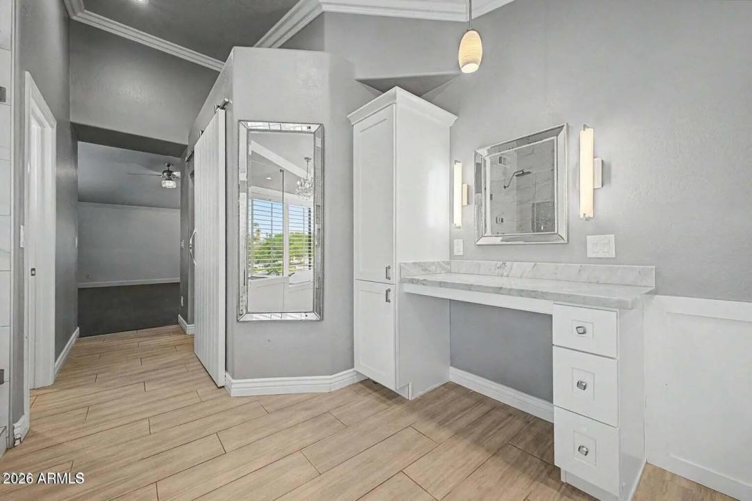 Real Estate Picture 35