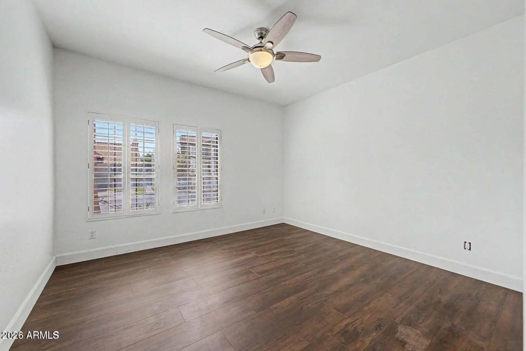Real Estate Picture 36