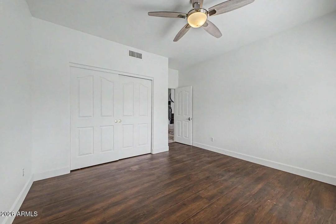 Real Estate Picture 37