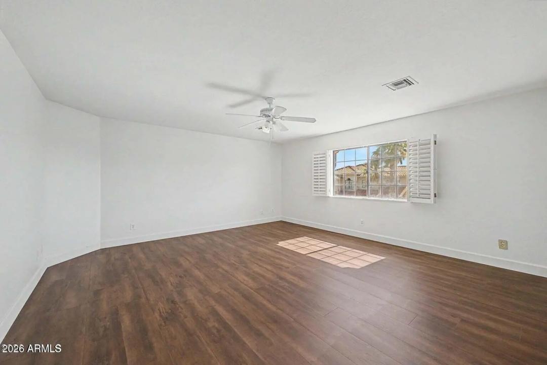 Real Estate Picture 41