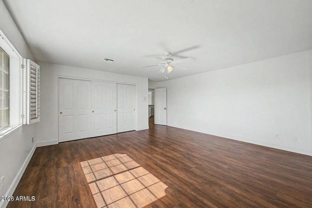 Real Estate Picture 42