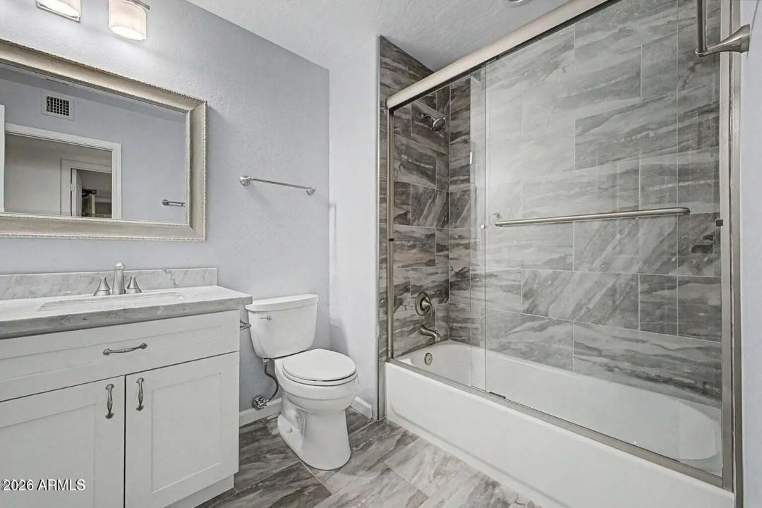 Real Estate Picture 53