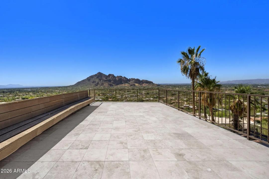 Real Estate Picture 38