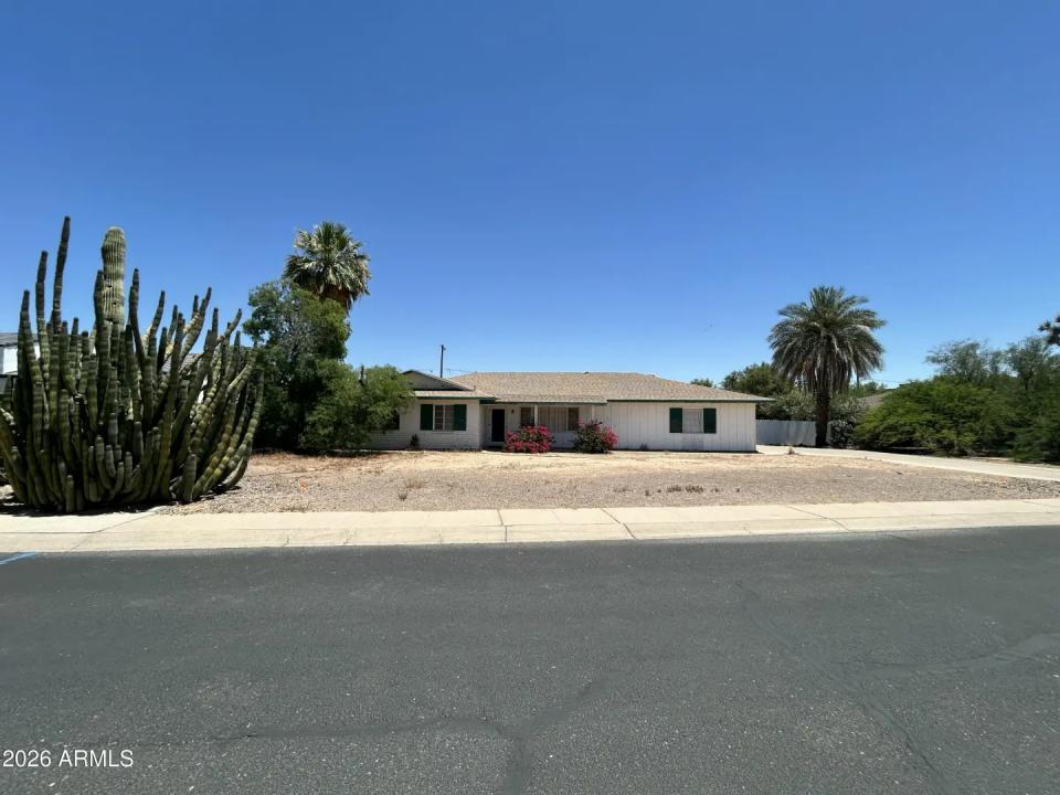 Real Estate Picture 9