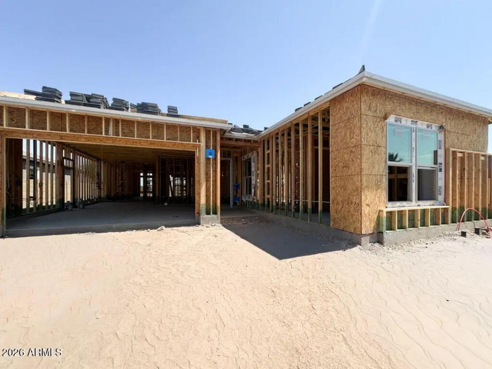 Real Estate Picture 2