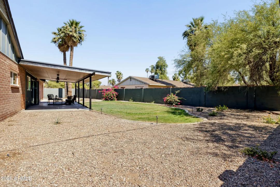 Real Estate Picture 25