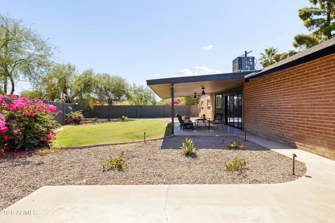 Real Estate Picture 27
